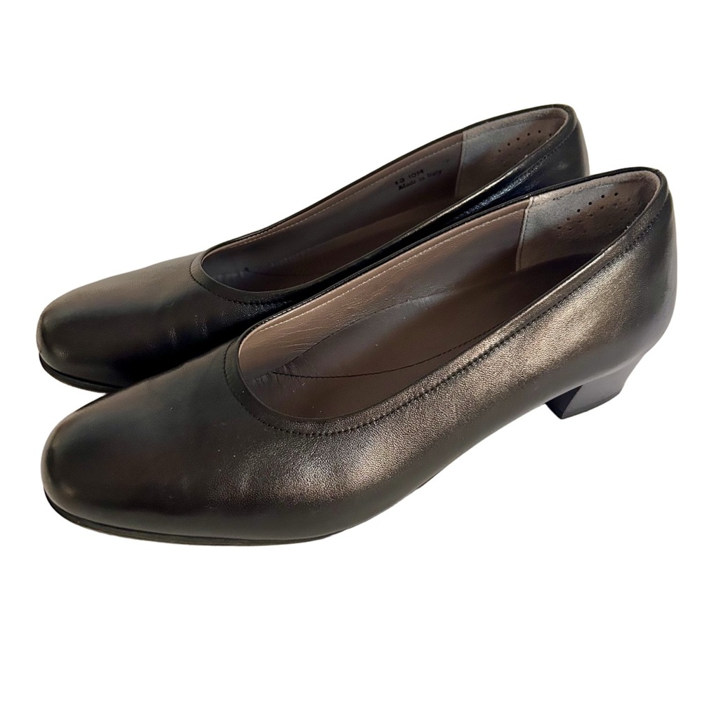 SAS Tuscany Black Leather Heels for Women size 10 M